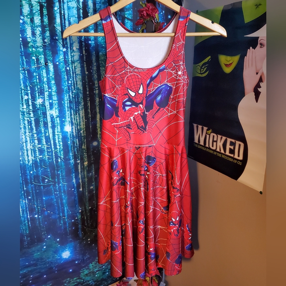 NWOT Spiderman dress size Medium